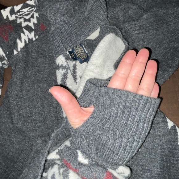 Pendleton Gray Hooded Cardigan with thumb holes Maroon and White Aztec Southwest - Picture 6 of 11
